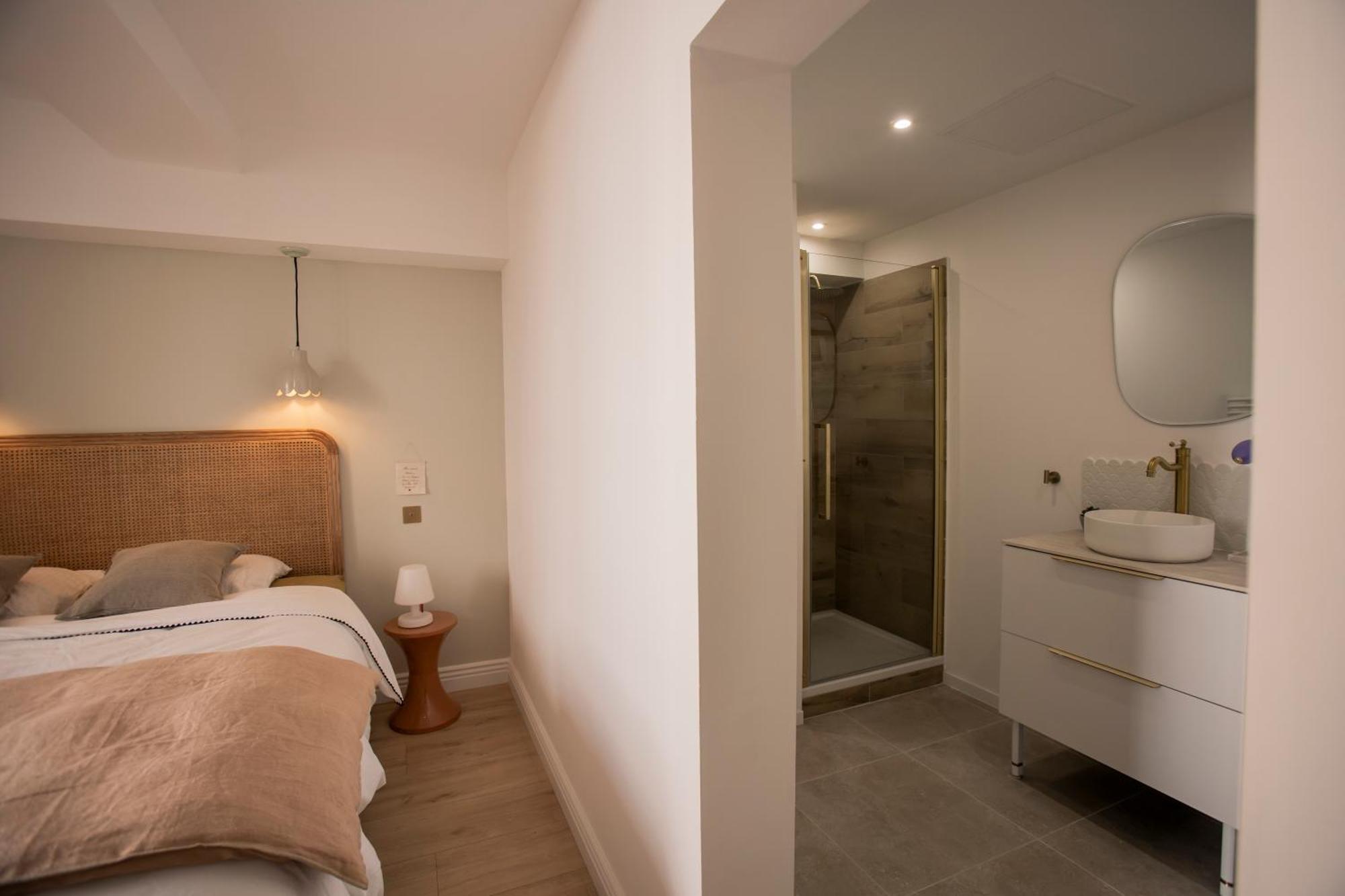 Appartement Coup De Coeur Centre Village Et Plage Climatise 3 Etoiles Terra Cigala Bandol Zewnętrze zdjęcie